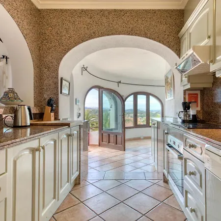 Villa Tana *